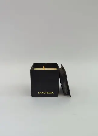 Ароматическая свеча