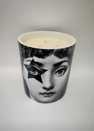 Ароматизированная свеча в керамическом стакане с крышкой, 1900 гр