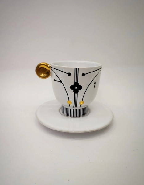 Набор посуды: чашка с блюдцем для кофе