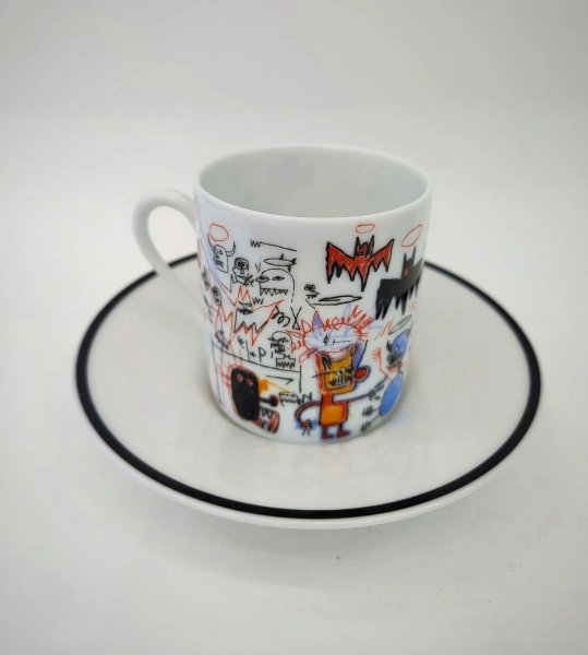 Набор посуды: 2 чашки + 2 тарелки