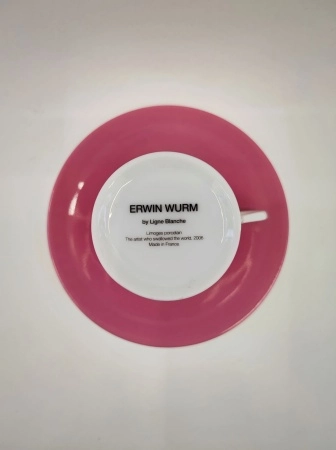 Набор посуды: 2 чашки + 2 тарелки