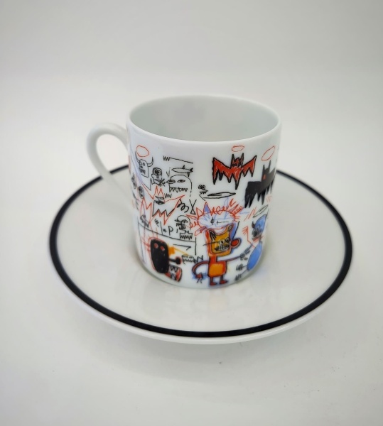 Набор посуды: 2 чашки + 2 тарелки